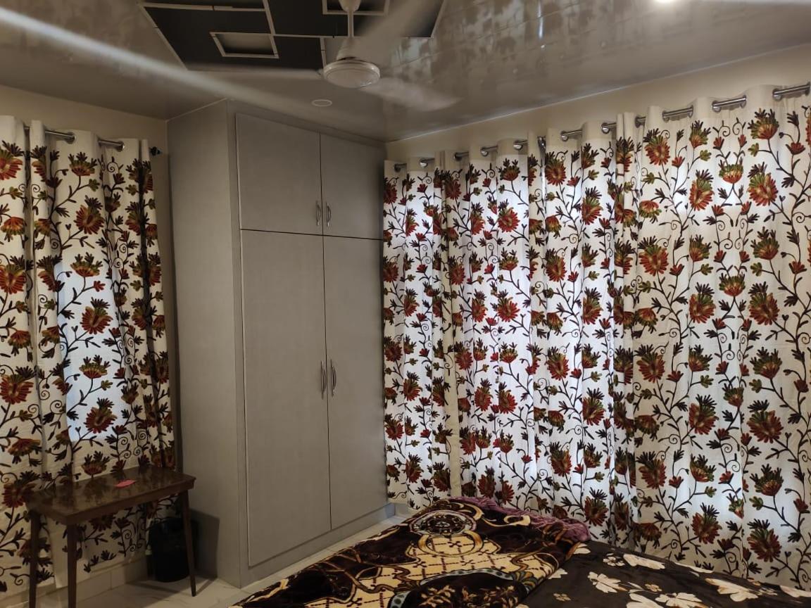 Farsal Villa Srīnagar エクステリア 写真