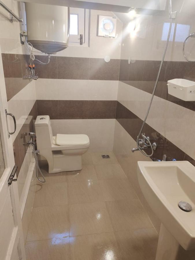 Farsal Villa Srīnagar エクステリア 写真