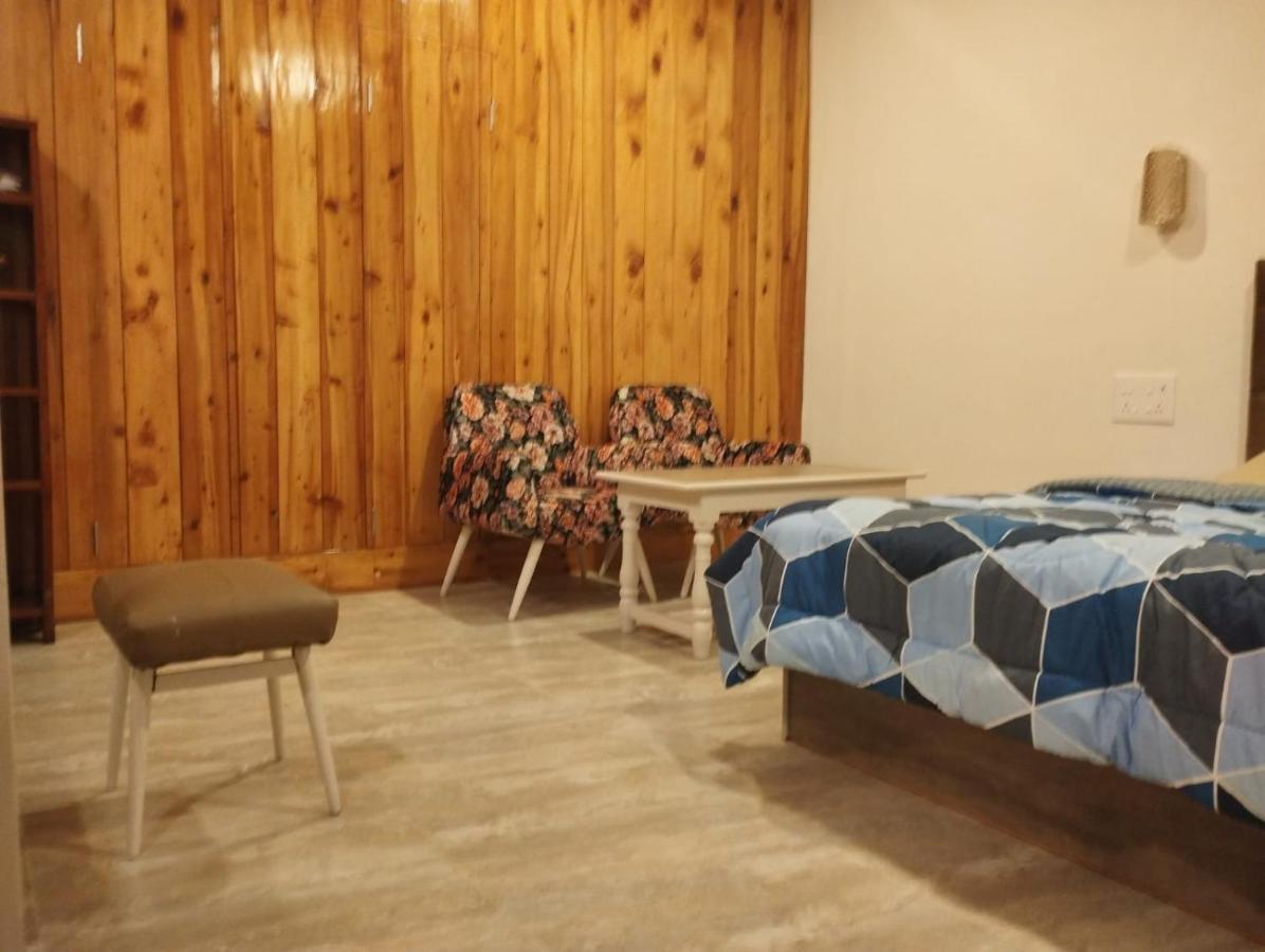 Farsal Villa Srīnagar エクステリア 写真