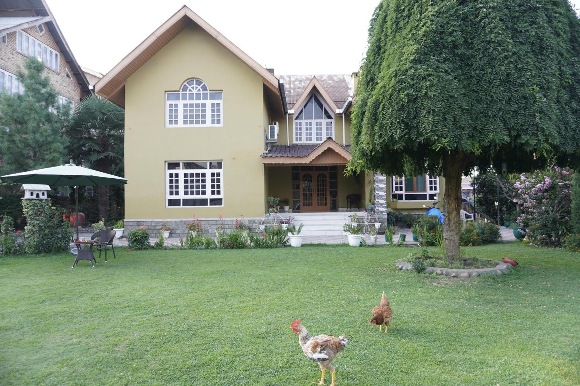 Farsal Villa Srīnagar エクステリア 写真